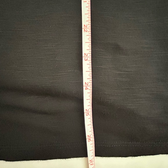 Lush Brand Black Flowy Tank Top Tunic Flower Embellished Sz XS/SM 100% Rayon - Picture 13 of 15